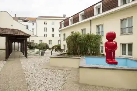 Citadines Sainte Catherine Brussels - 10