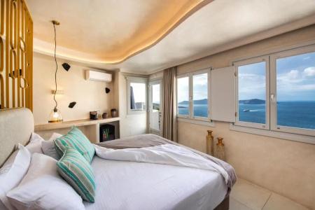 Athina Luxury Suites - 136