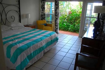 Green Island Inn - 65