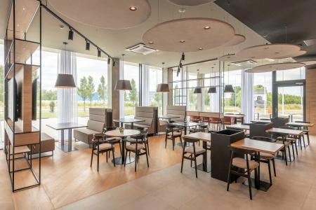 Park Inn by Radisson Vilnius Airport & Business Centre - 28
