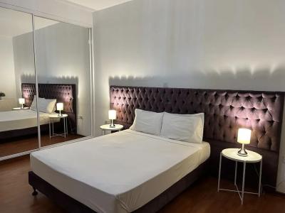 Saint Elena Boutique - 57