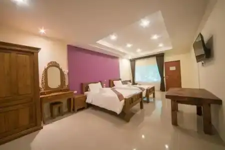 Prayai Changthai Resort - 2