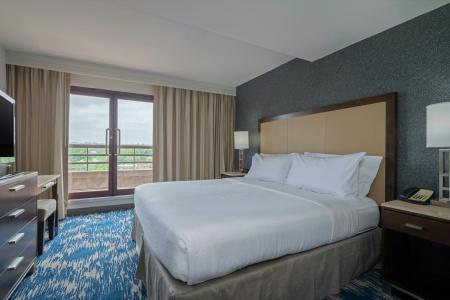 Embassy Suites by Hilton Old Town - 2