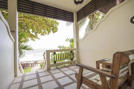 Crystal Bay Beach Resort - 46