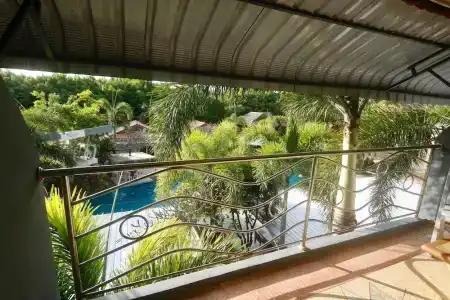 Momento Resort - 90