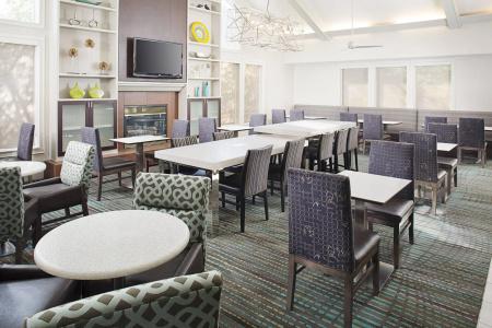Residence Inn Dallas Park Central - 17