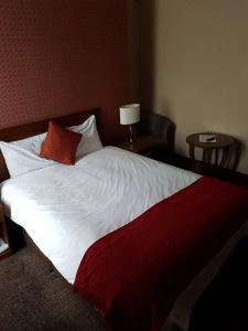 The Globe Inn - 9
