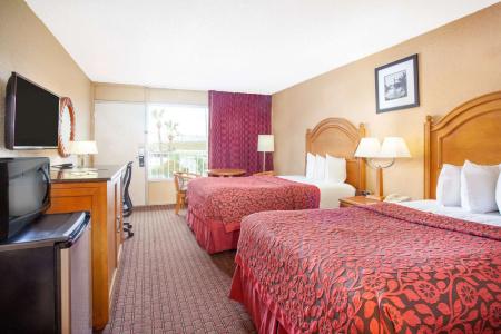 Days Inn by Wyndham Orlando Downtown - 3