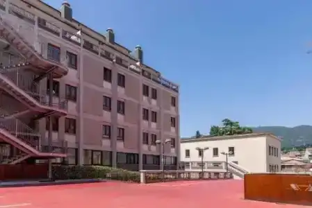 Valentino - 18