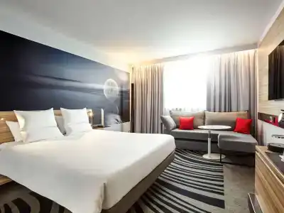Novotel Manchester Centre - 2