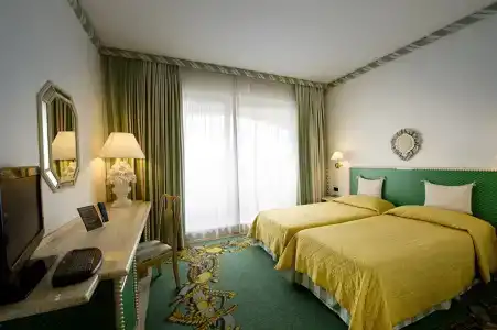 Aris Garden - 3