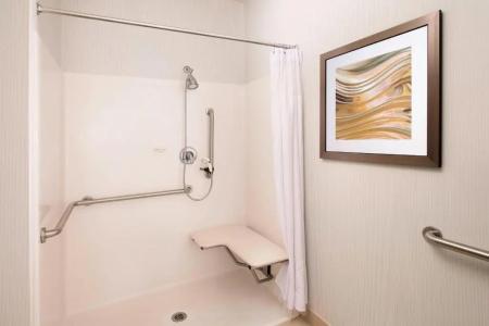 Courtyard by Marriott - 24