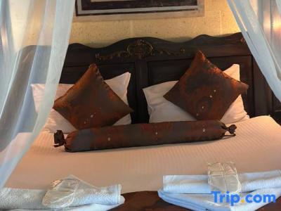 Heritage Cave Inn - 141