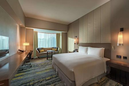 Hilton - 3