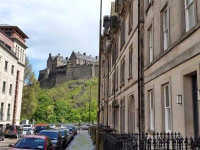 Edinburgh Nine - 12