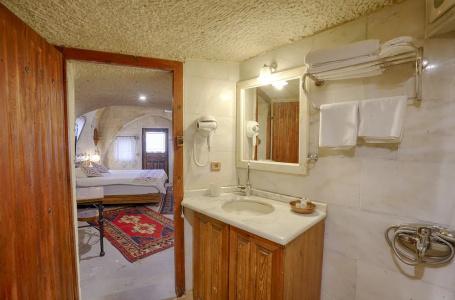 Tulip Cave Suites - 110