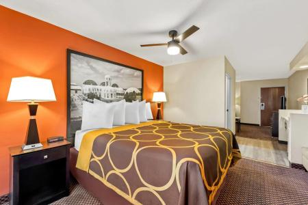 Super 8 by Wyndham Marana/Tucson Area - 24