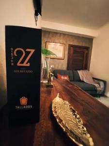 Studio 27 - 103