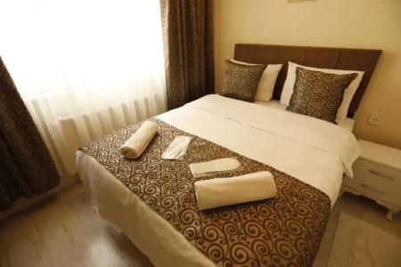 Nezahat Sultan Apart - 117