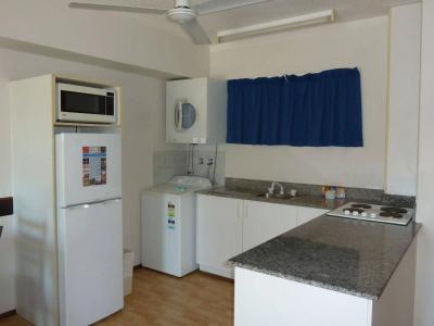 Cullen Bay Resorts - 22