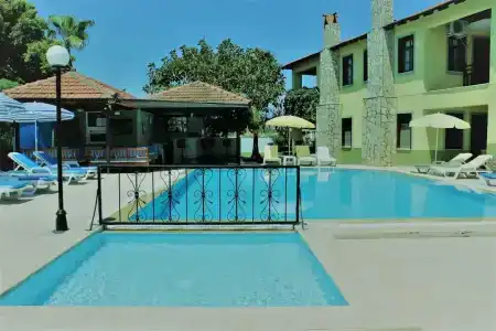 Summer Life Villa Apart - 11