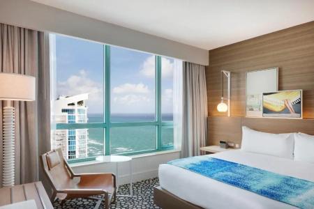 The Diplomat Beach Resort Hollywood, Curio Collection by Hilton - 61