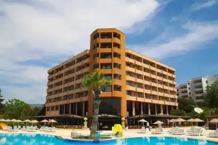 The Holiday Resort - All inclusive - 5