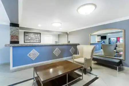 Super 8 by Wyndham Las Vegas North Strip/Fremont St. Area - 0