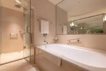 Renaissance Suzhou - 8