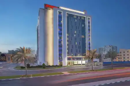 Hampton By Hilton Dubai Airport - 0