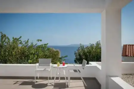 Peninsula Resort & Spa - 40