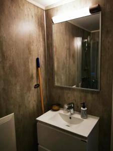 Henningsvær Guesthouse - 61
