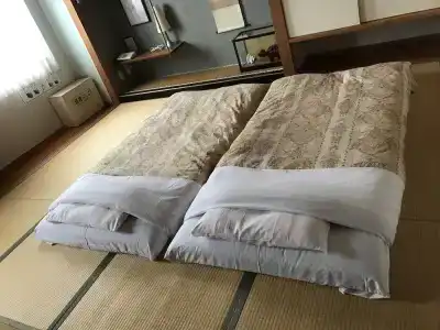 Heart Inn - 44
