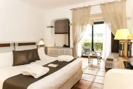 Hôtel Le Roi Théodore & Spa - 3