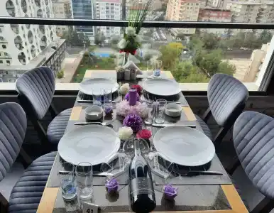 Plaza - 27