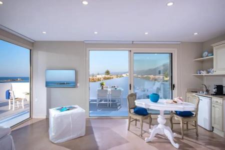 Parthenis Beach, Suites by the Sea - 4