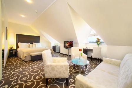 Grand Bohemia - 40