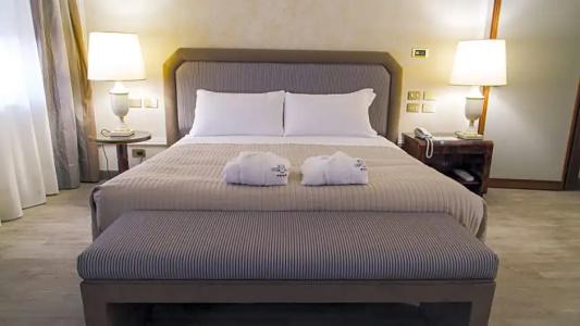 Grand Excelsior's - 171