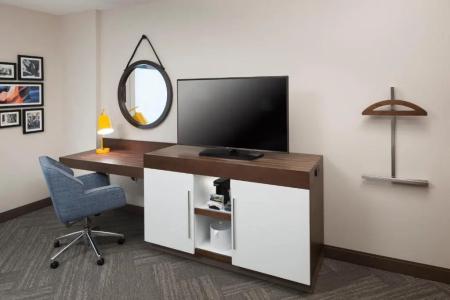 Hampton Inn & Suites Phoenix Downtown - 41