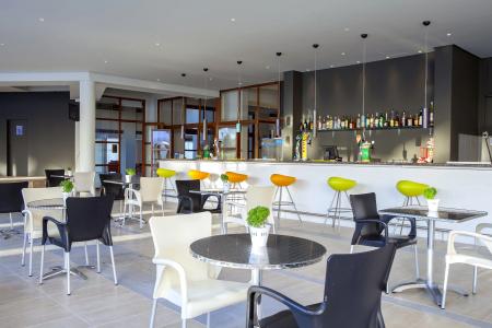 Mayfair Gardens - 19