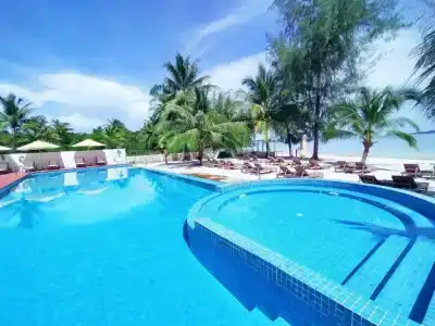 Scarlet Sails Resort - 3