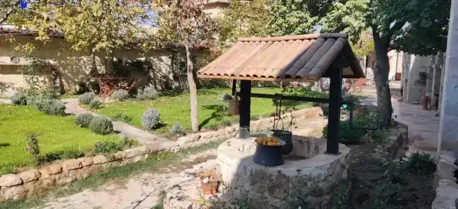 Sarnich Cave Suites - 15