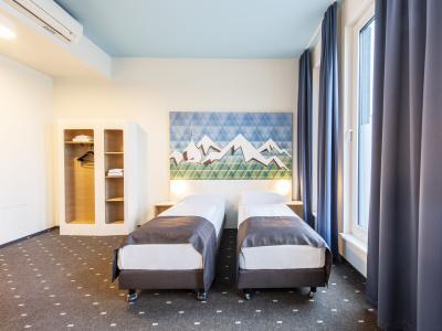 B&B Rosenheim - 30