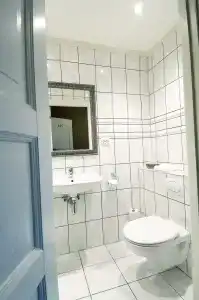 Kronen Gaard - 6