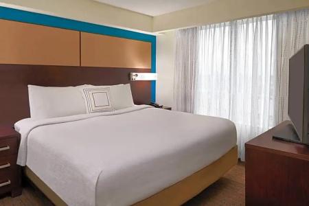 Residence Inn by Marriott Airport - 51