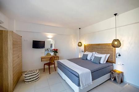 La Stella Suites - 60