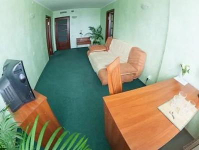 Cherkasy Palace - 17