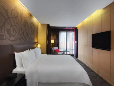 Four Points by Sheraton Bangkok, Sukhumvit 15 - SHA Certified - 3