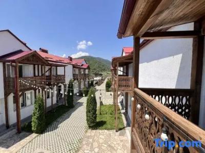 Motives Inn - 157