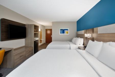 Holiday Inn Express & Suites-North, An Ihg - 41